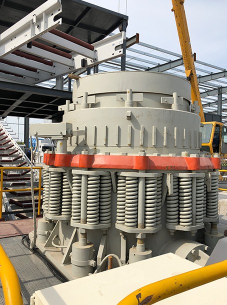 DMC復(fù)合圓錐破碎機