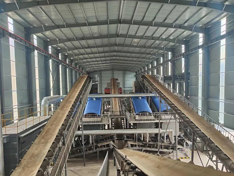 【東蒙解讀】成功入選甘肅省“定西市綠色礦企樣板工程”！這套東蒙時(shí)產(chǎn)700噸花崗巖干、濕法合用精品骨料生產(chǎn)線項(xiàng)目究竟憑啥？